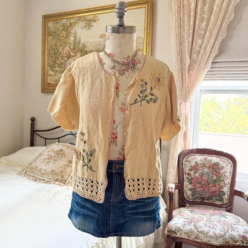 Y2K R and K 14 petite floral embroidered crochet‎ trim cardigan